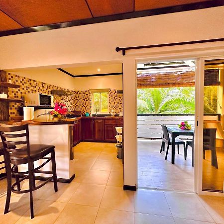 Apartamento Seaside Self Catering Anse Royale Exterior foto